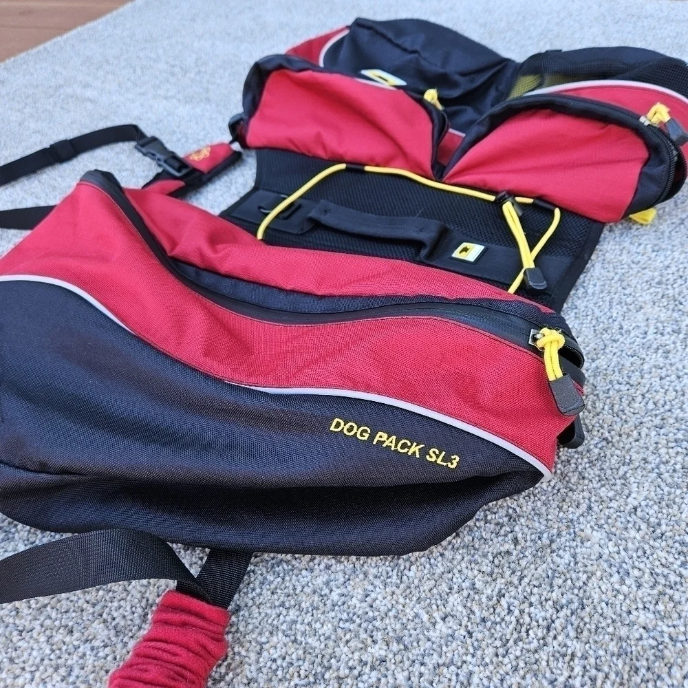 Mountainsmith Large Dog Pack SL3 Outdoor Hiking Red Backpack Adjustable Harness